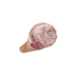 Epaule de porc avec os